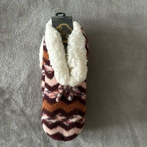 Fuzzy Babba slipper socks